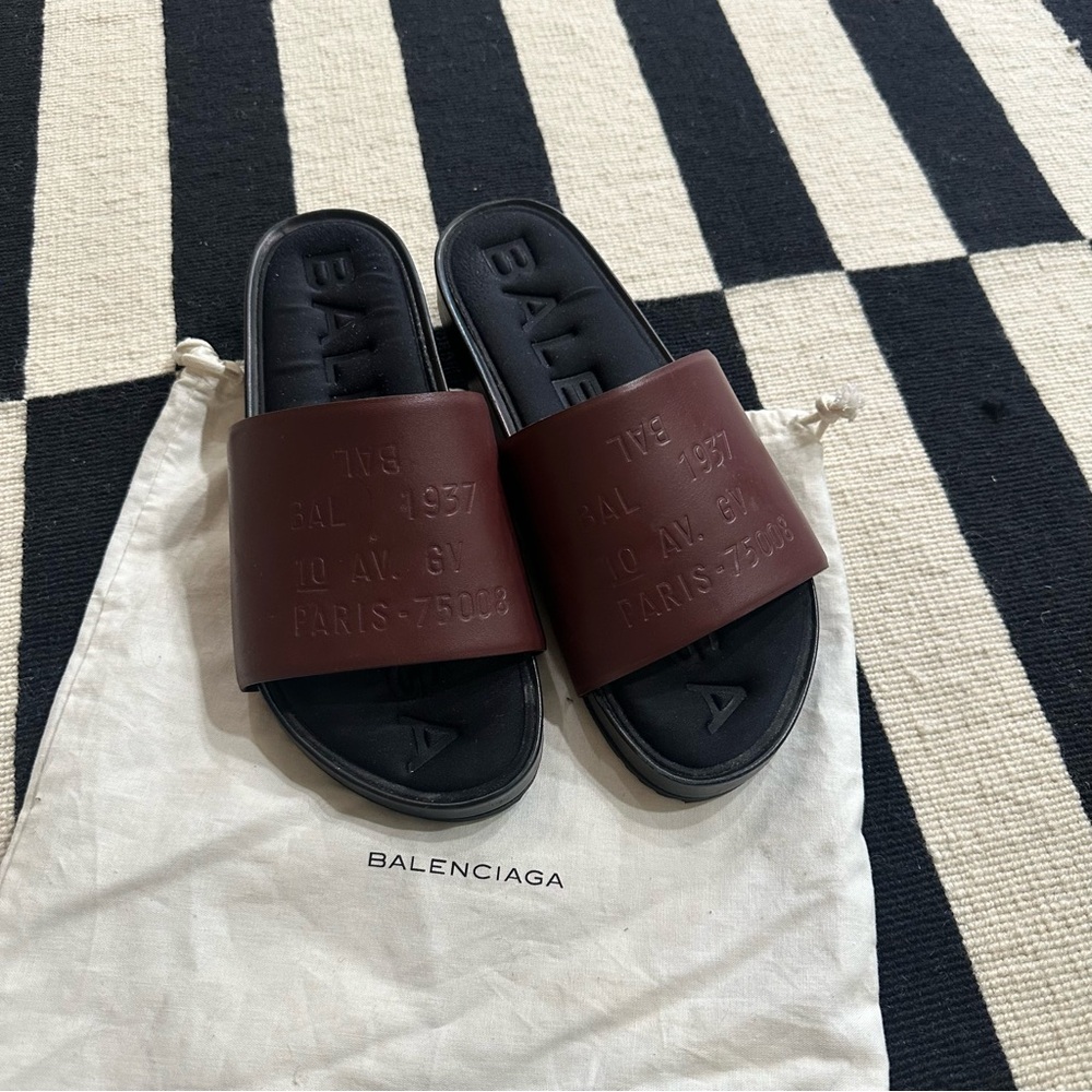 Balenciaga women burgundy Leather Slide Sandals size 37.5